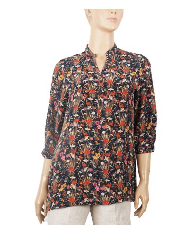 Short Silk Shirt - Tiny Red Flowers With Black Base